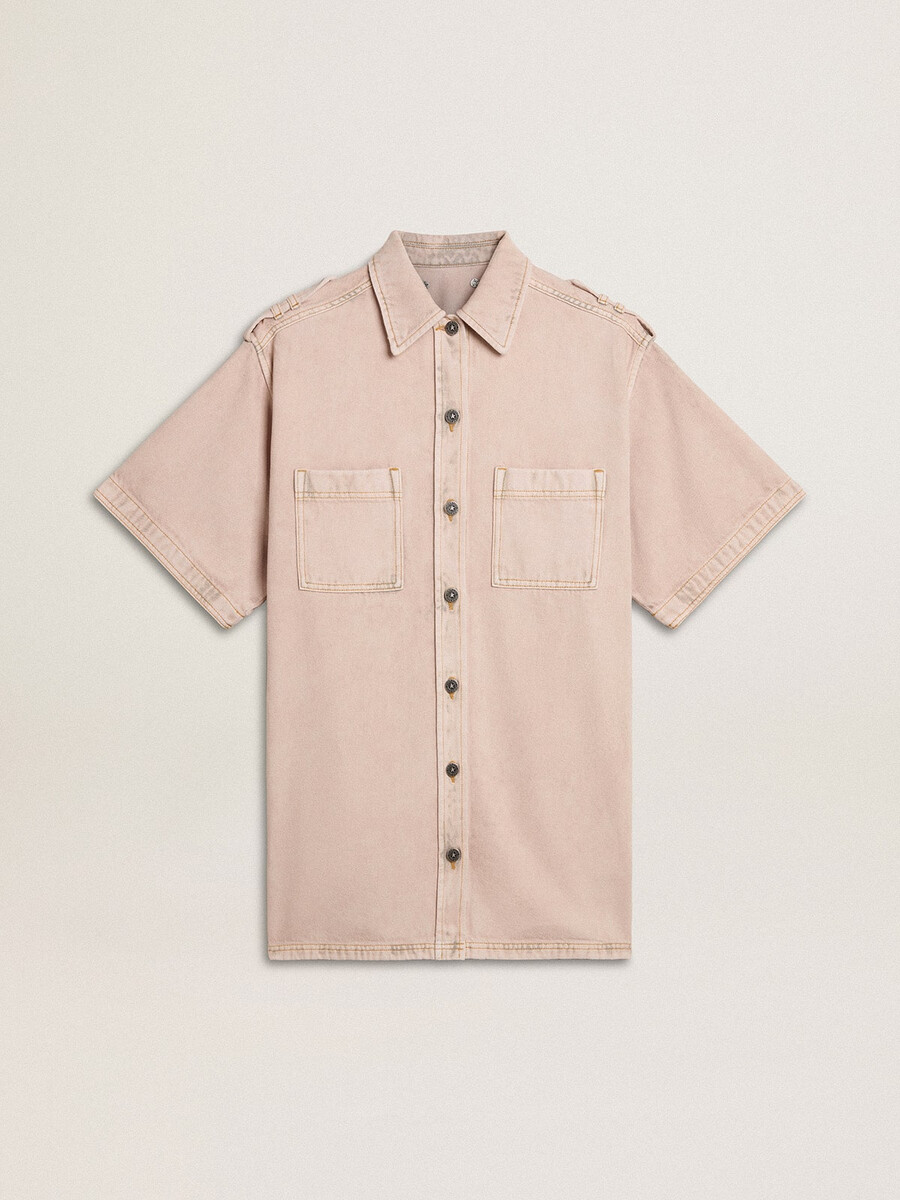 camisa vaquera teñida en rosa de corte extragrande para mujer