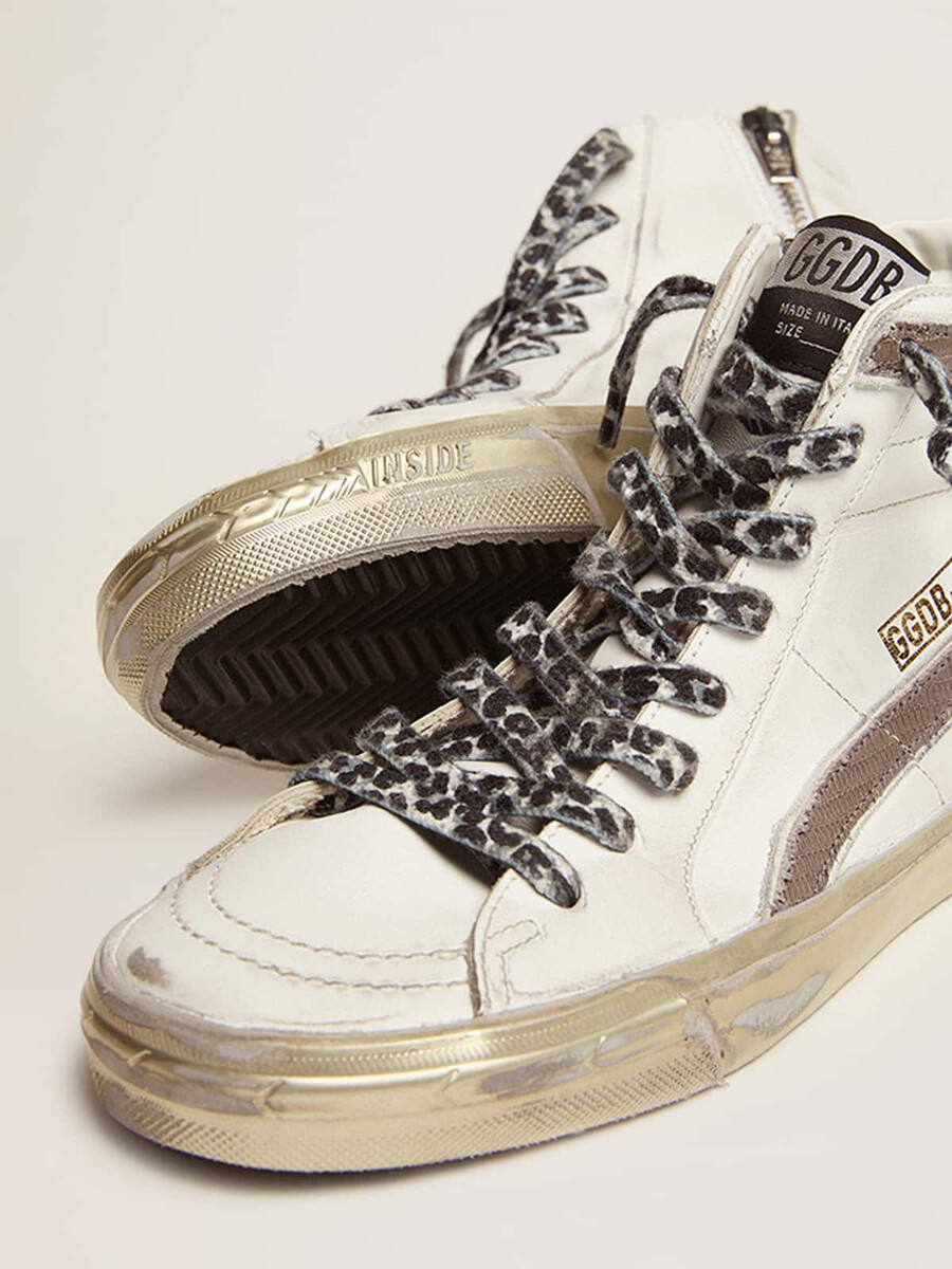 sandalias de mujer con estrella en ante blanco y piel flash