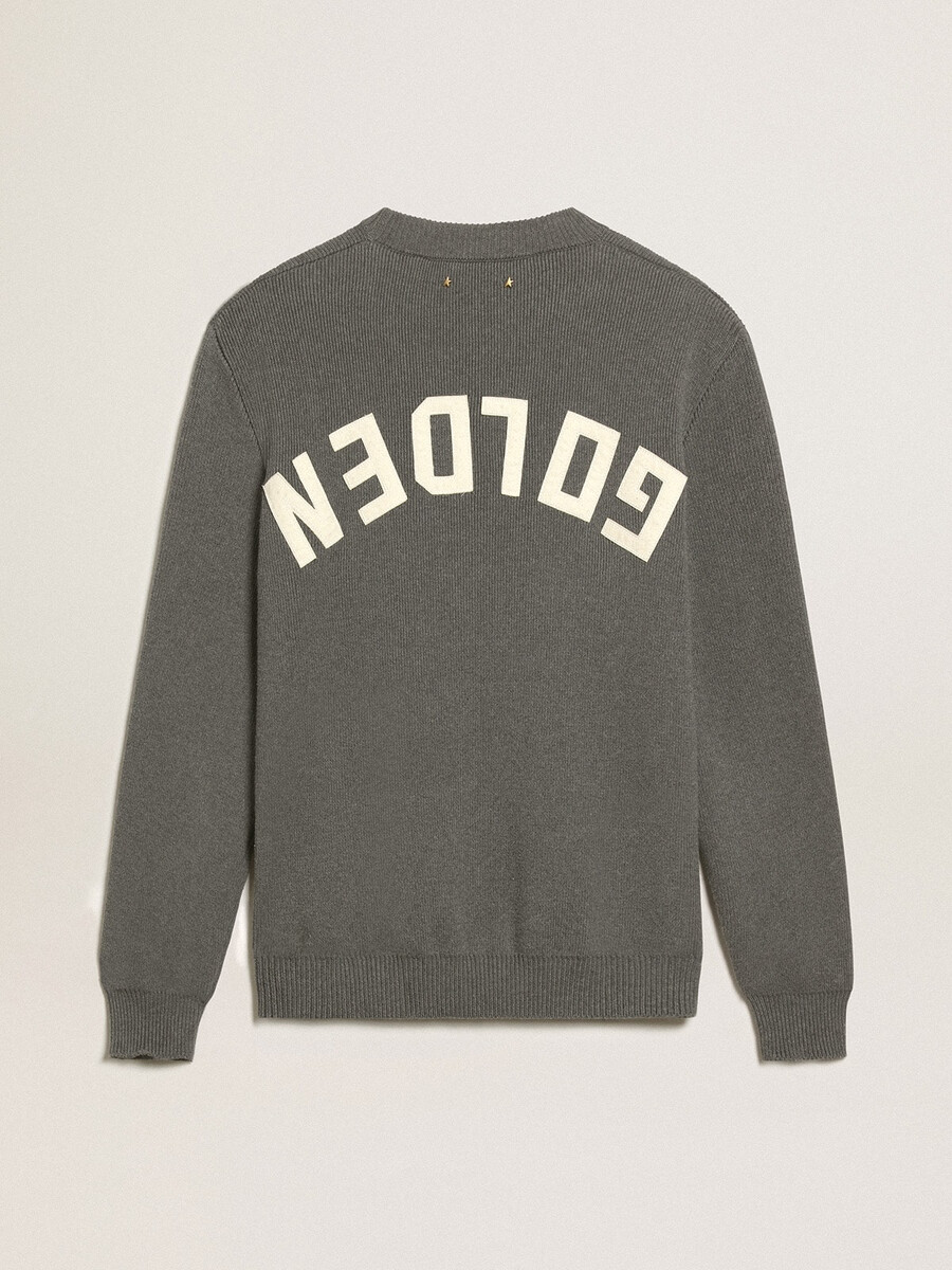 suéter de cuello redondo para hombre en algodón gris oscuro con logotipo en la espalda.