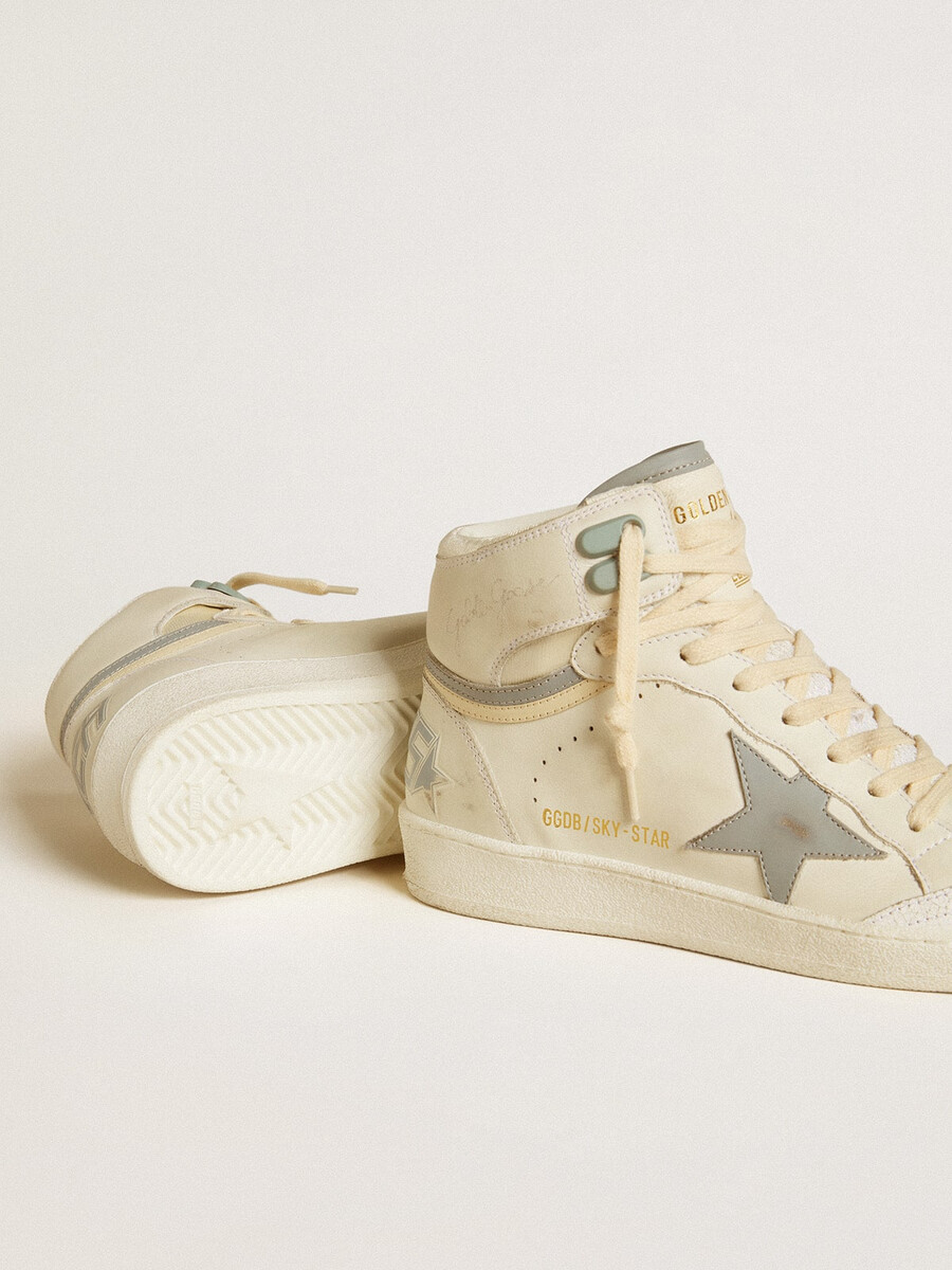 sky-star para mujer en piel con estrella de piel azul claro y refuerzo de talón blanco